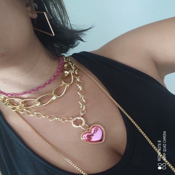 Colar com Fecho Boia e Pingente Coração Metálico Rosa Pink, Bijuteria.